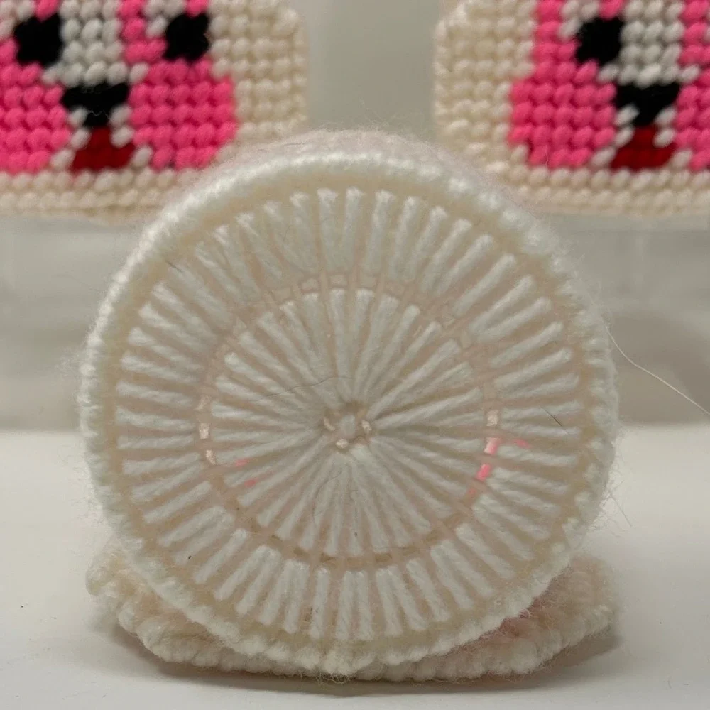 Handmade Plastic Canvas Yarn Candy Holder Bunny Set of 11 White Pink Easter‎